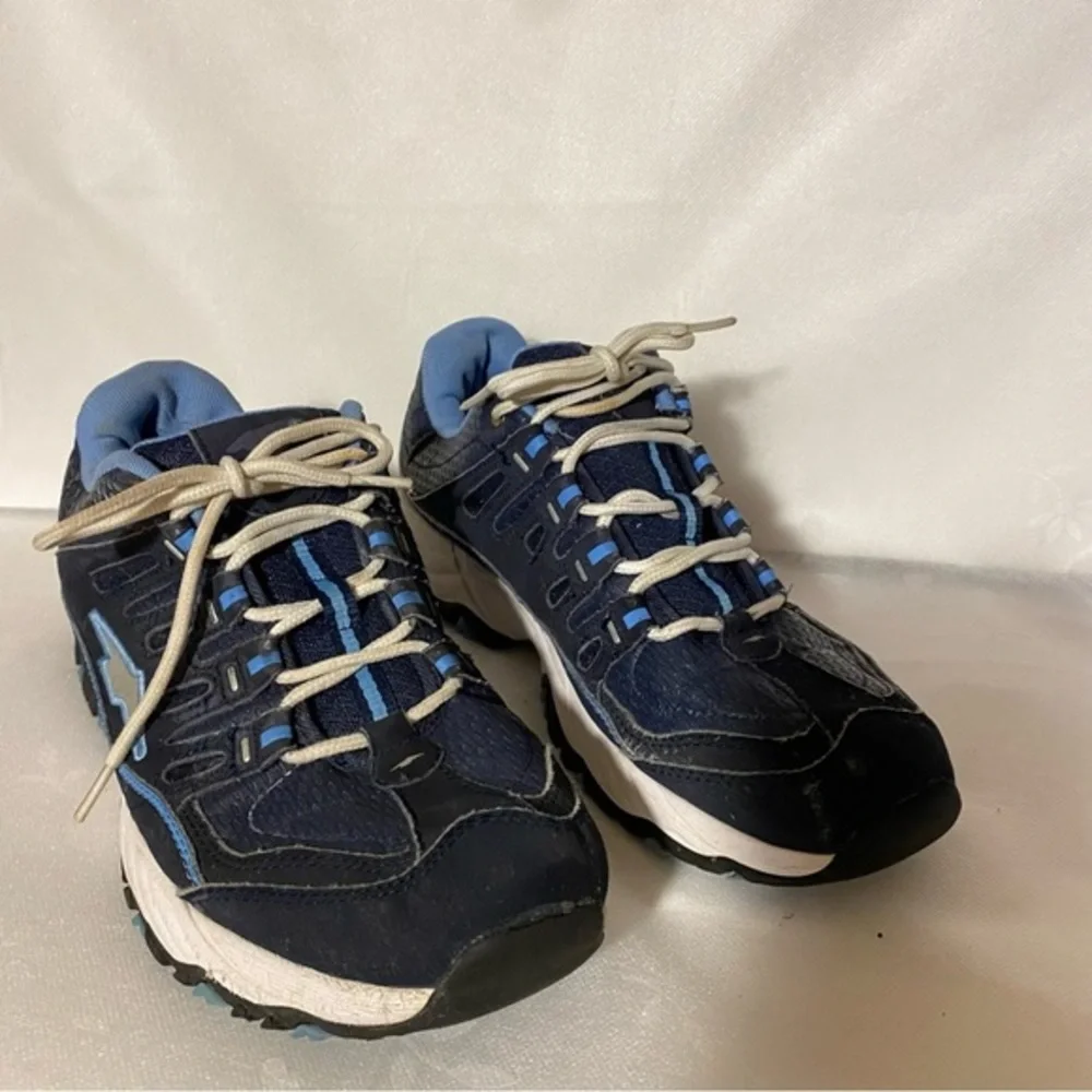 Avia Women’s Size 9.5 Shoes Lace‎ Up See All Pictures For Condition